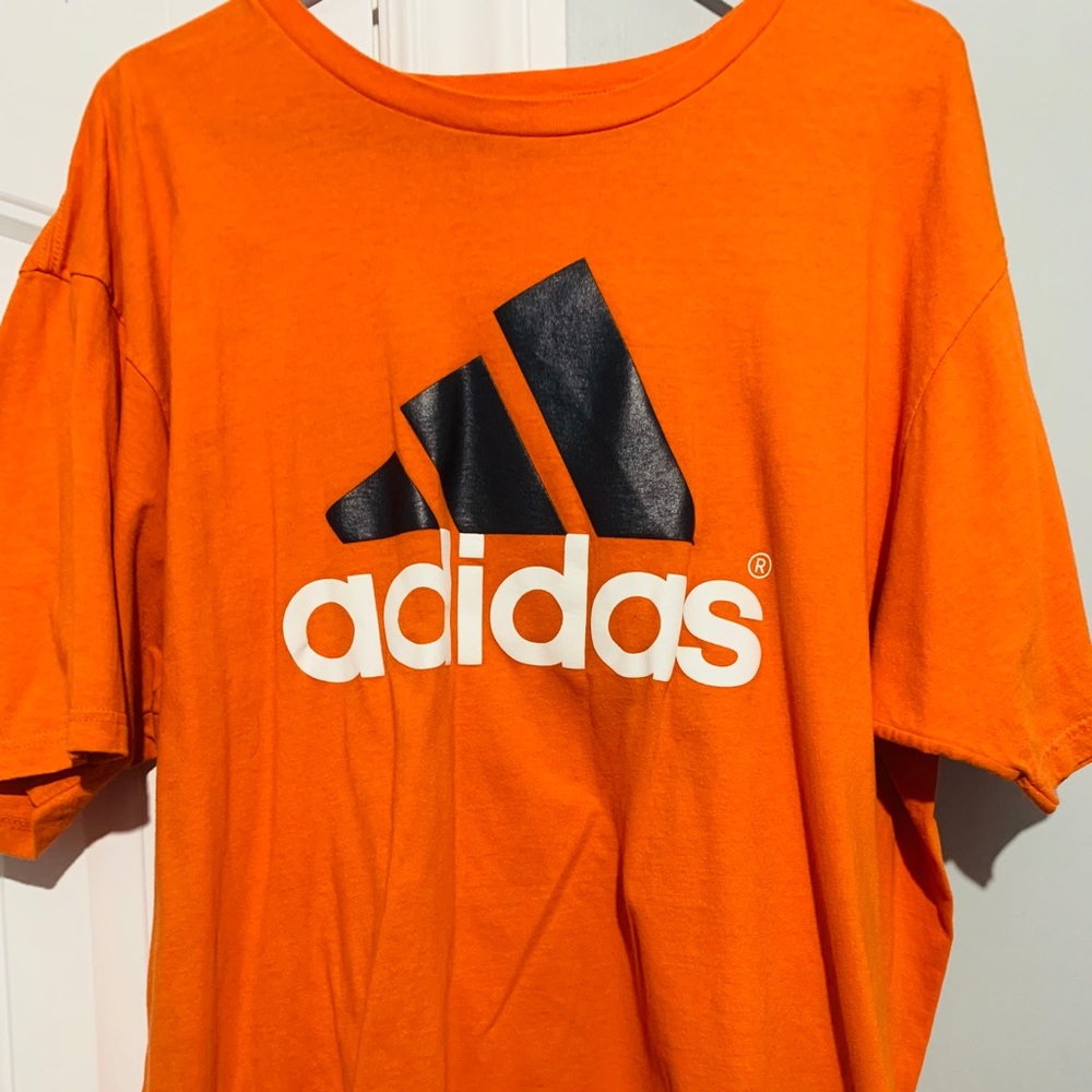 Orange ADIDAS T-Shirt